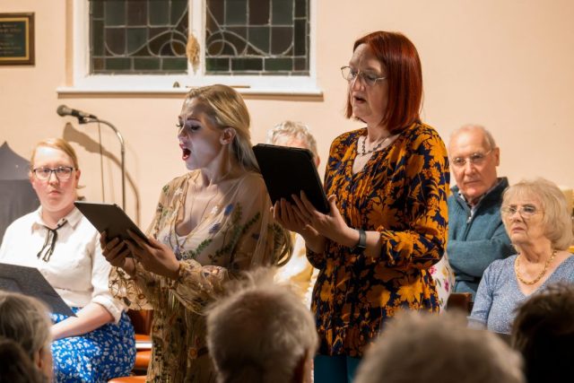 Laura and Ann sing the Delibes Flower Duet - in French, of course